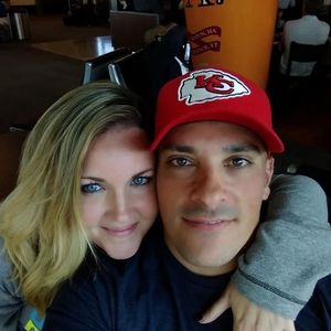 Meet your Posher, Joni